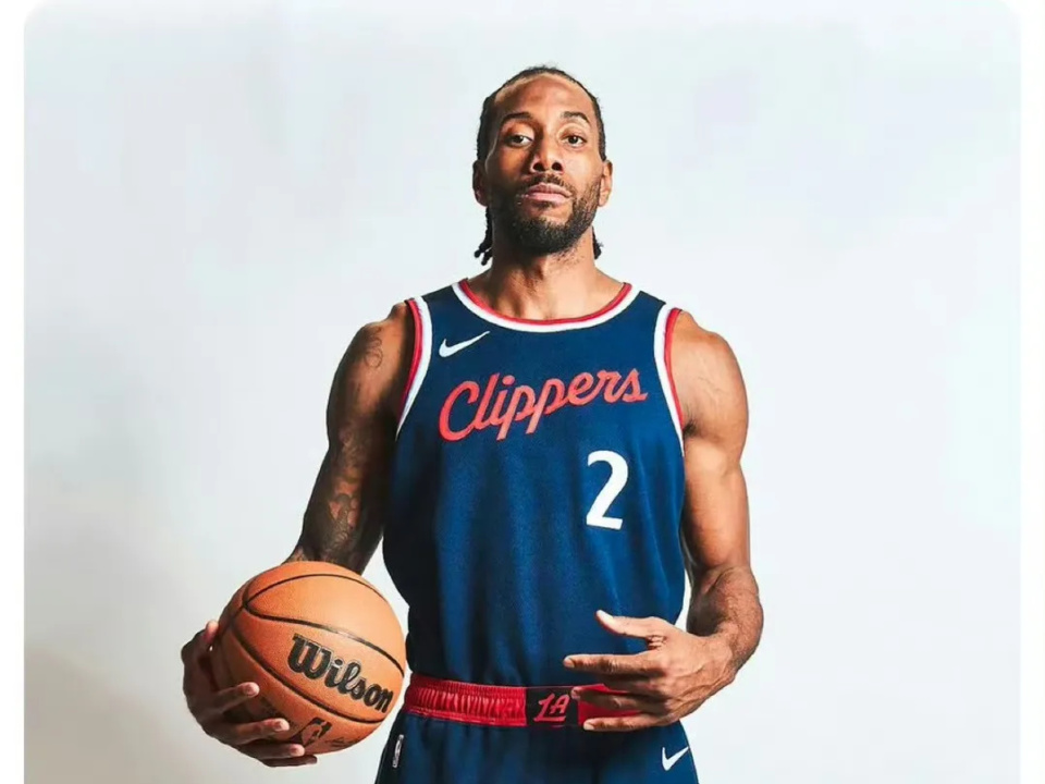 辅以简洁而 辅以简洁而